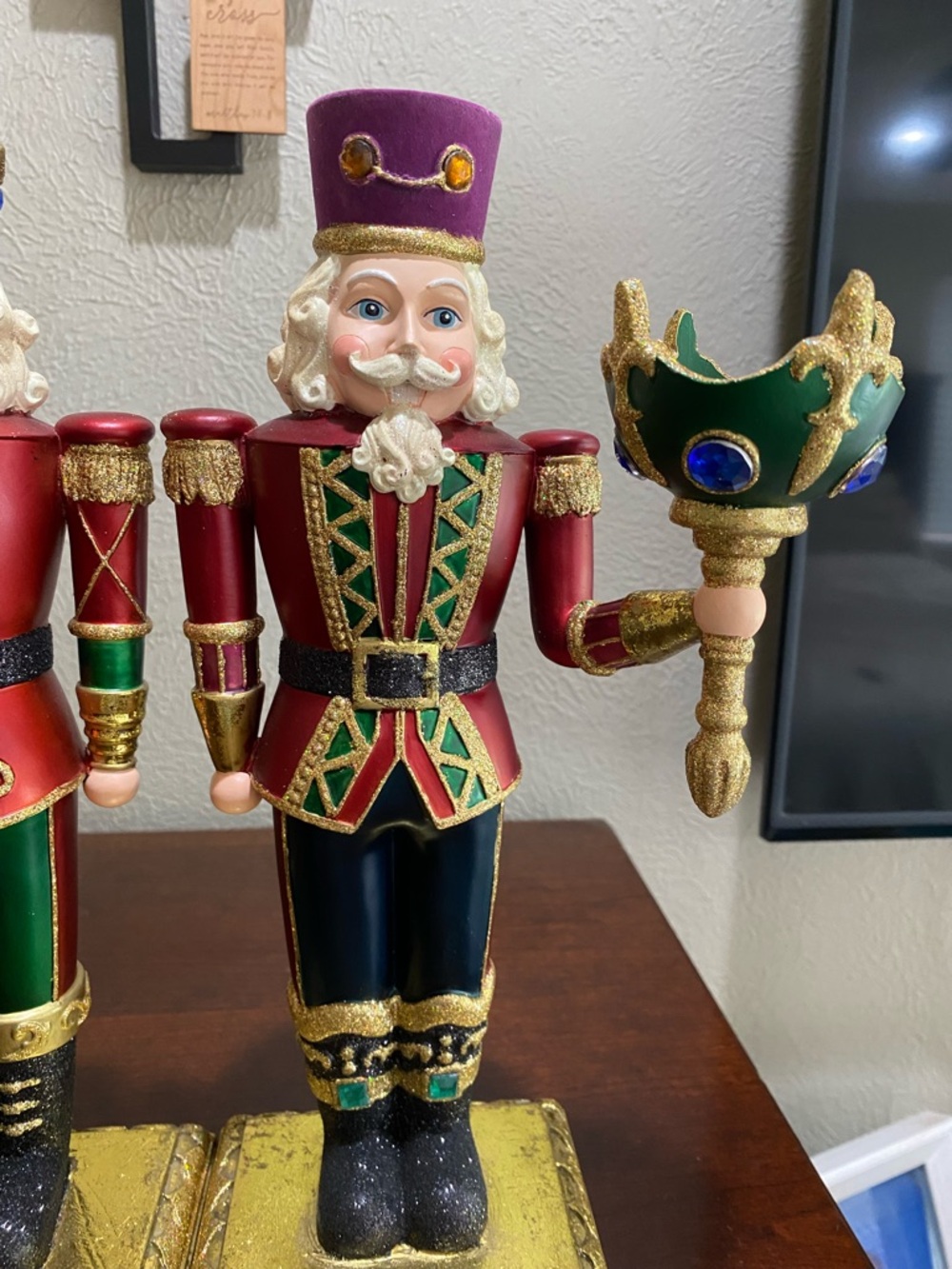 King Design, Nutcracker Candle Holders, Christmas Holiday Decor - Picture 9 of 16